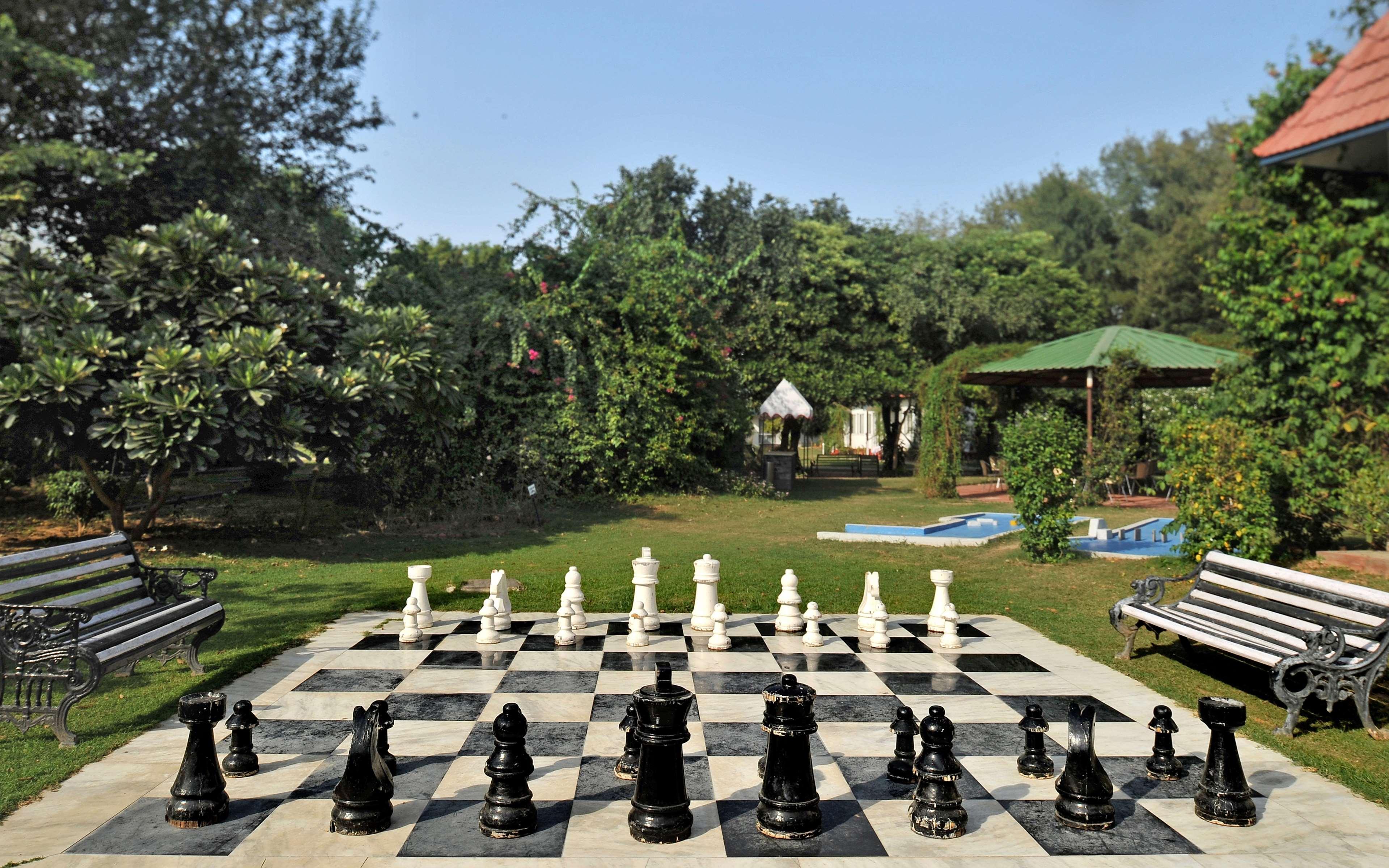 Best Western Resort Country Club Gurgaon Exterior foto
